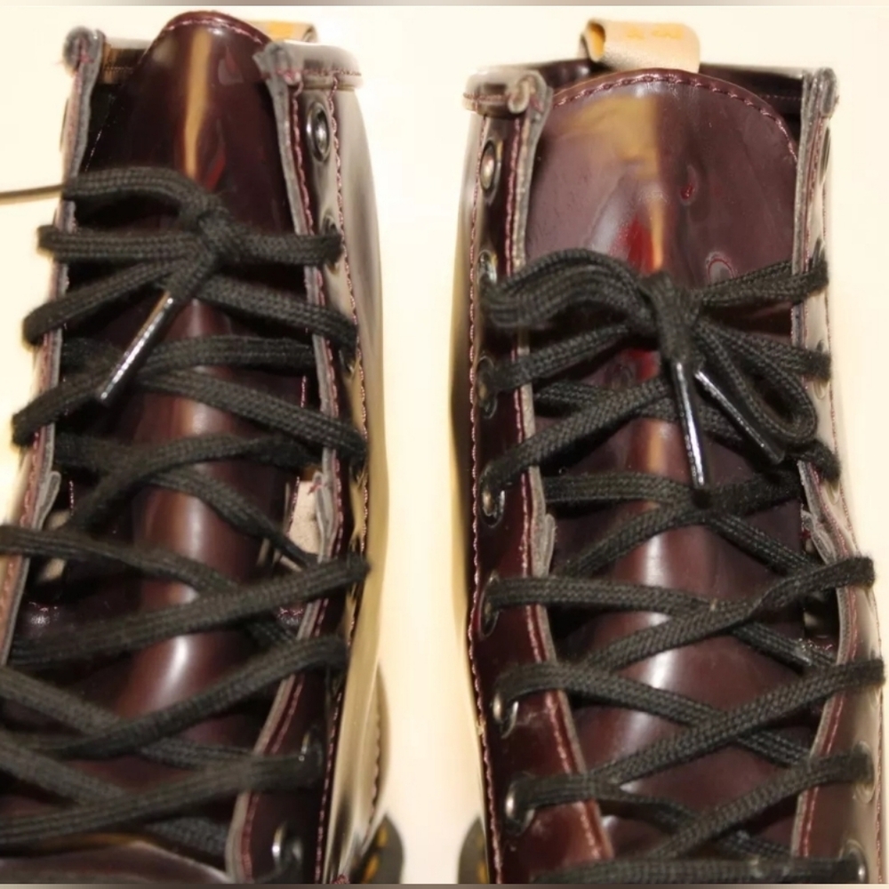 NWT Dr. Martens 1460 Lace Up Vegan 7 Cherry Red Combat Boots - Picture 8 of 12